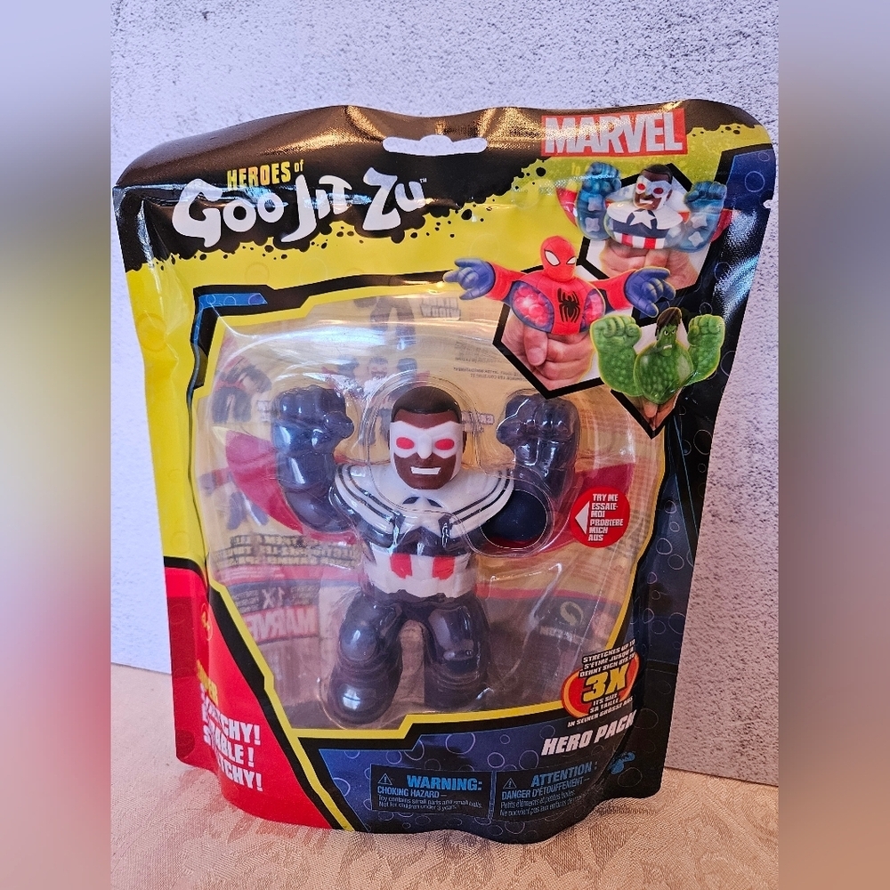 Heroes of Goo Jit Zu Marvel Superhero - Captain America Sam Wilson - New 2021